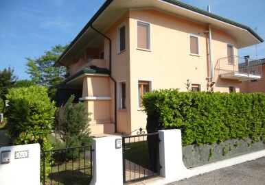 Villa Iride