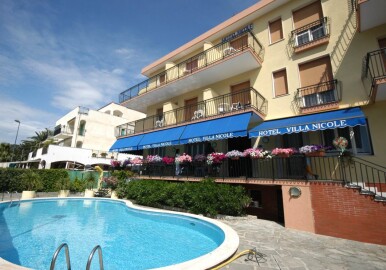 Hotel Villa Nicole***