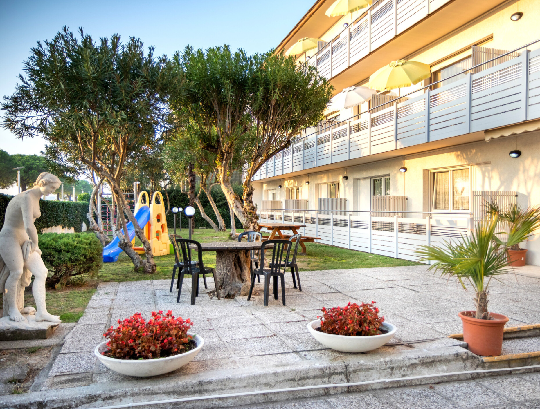 yachting residence lignano sabbiadoro